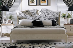 1.8米实木布艺床