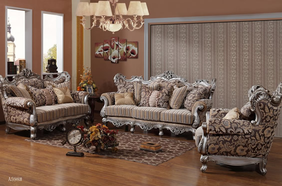 高贵典雅的餐桌