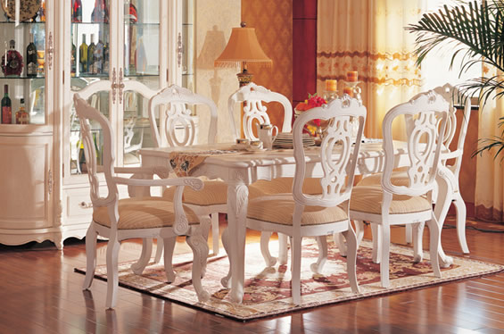 小美式风格纯实木餐桌