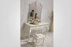 ../Static/UpFile/Furniture/FuYaXuan/BedRoom/妆台6805_235x156.jpg 图片