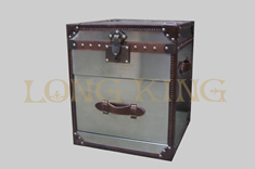 ../Static/UpFile/Furniture/LONGKING/BedRoom/床头柜LK_23_235x156.jpg 图片
