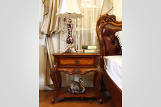 ../Static/UpFile/Furniture/QiMei/BedRoom/一斗床头柜806_235x156.jpg 图片