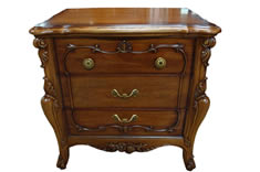 ../Static/UpFile/Furniture/SenHai/BedRoom/床头柜TF0102_235x156.jpg 图片