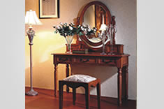 ../Static/UpFile/Furniture/XiangNanLin/YinXiangYingLun/BedRoom/梳妆台_07_235x156.jpg 图片