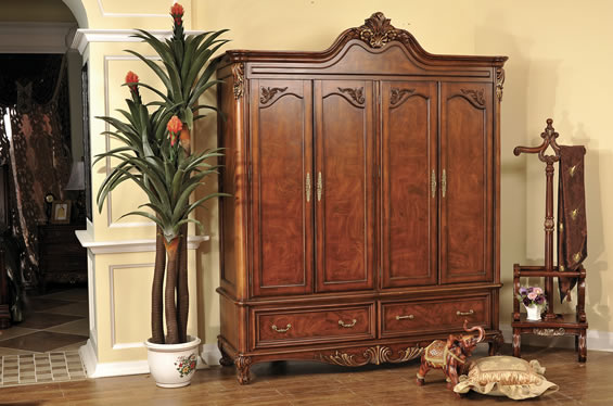 实木四开门衣柜